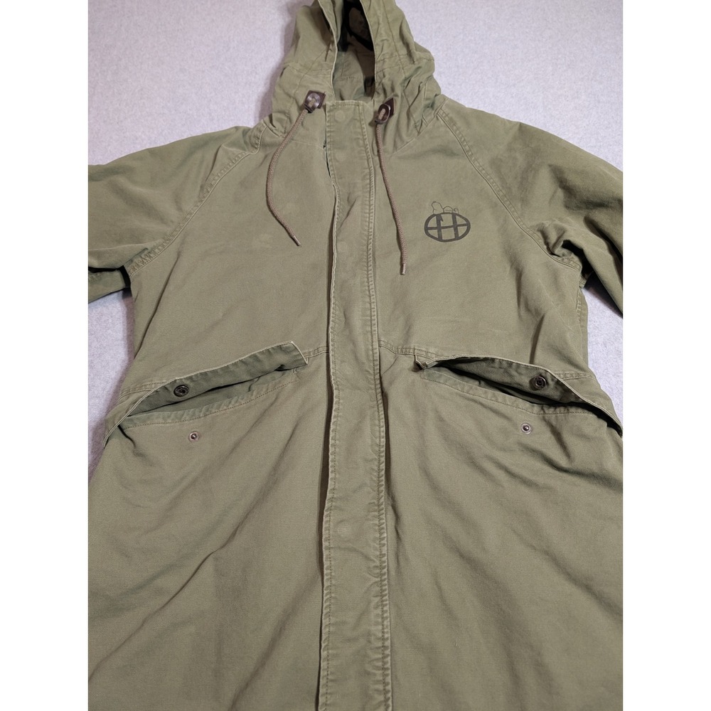 HUF x Peanuts Snoopy Fishtail Parka Jacket Olive Green Mens Large - Picture 3 of 16